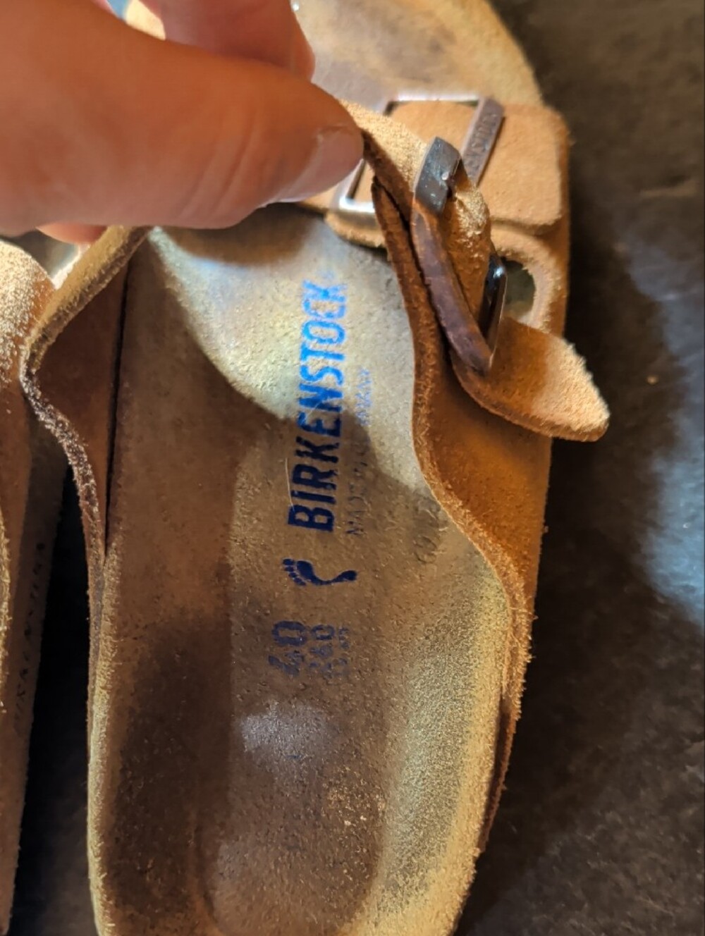 Birkenstock Arizona EU40 Narrow Suede Double Strap Sandals in Brown - Picture 5 of 6